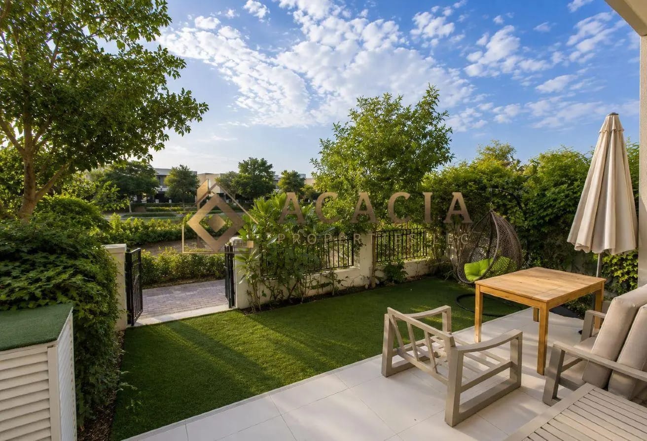 4-Bedroom Townhouse for Rent | Single Row