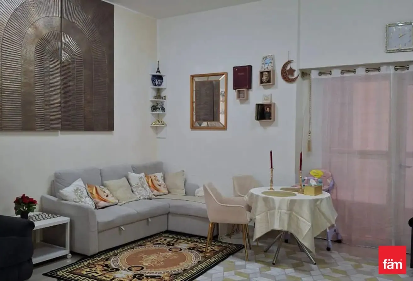 Spacious Renovated | Near Circle Mall | Negotiable