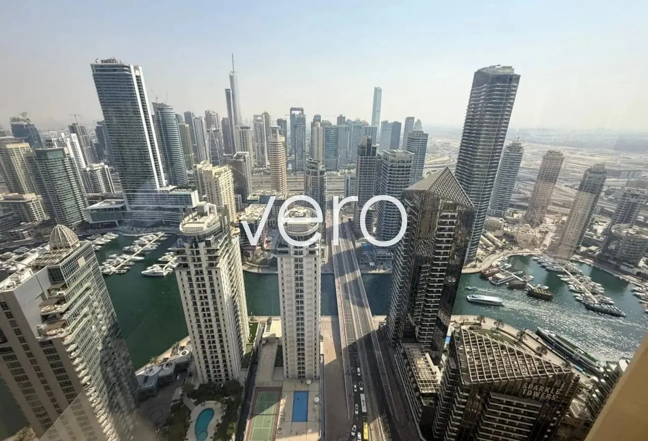 Vacant | Large Loft | Breathtaking Marina Views