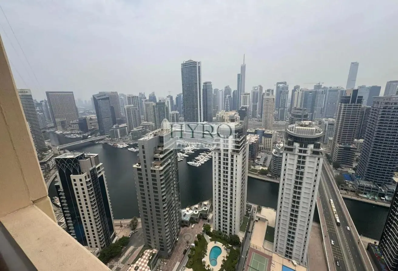 Bright & Spacious I 2 BR I High Floor I Furnished
