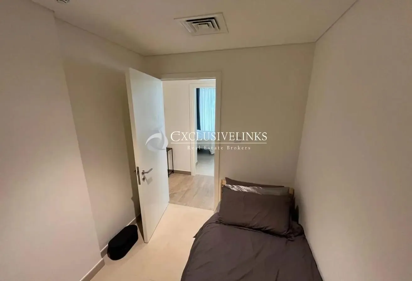 New | Corner | Lagoon Access | Large Balcony