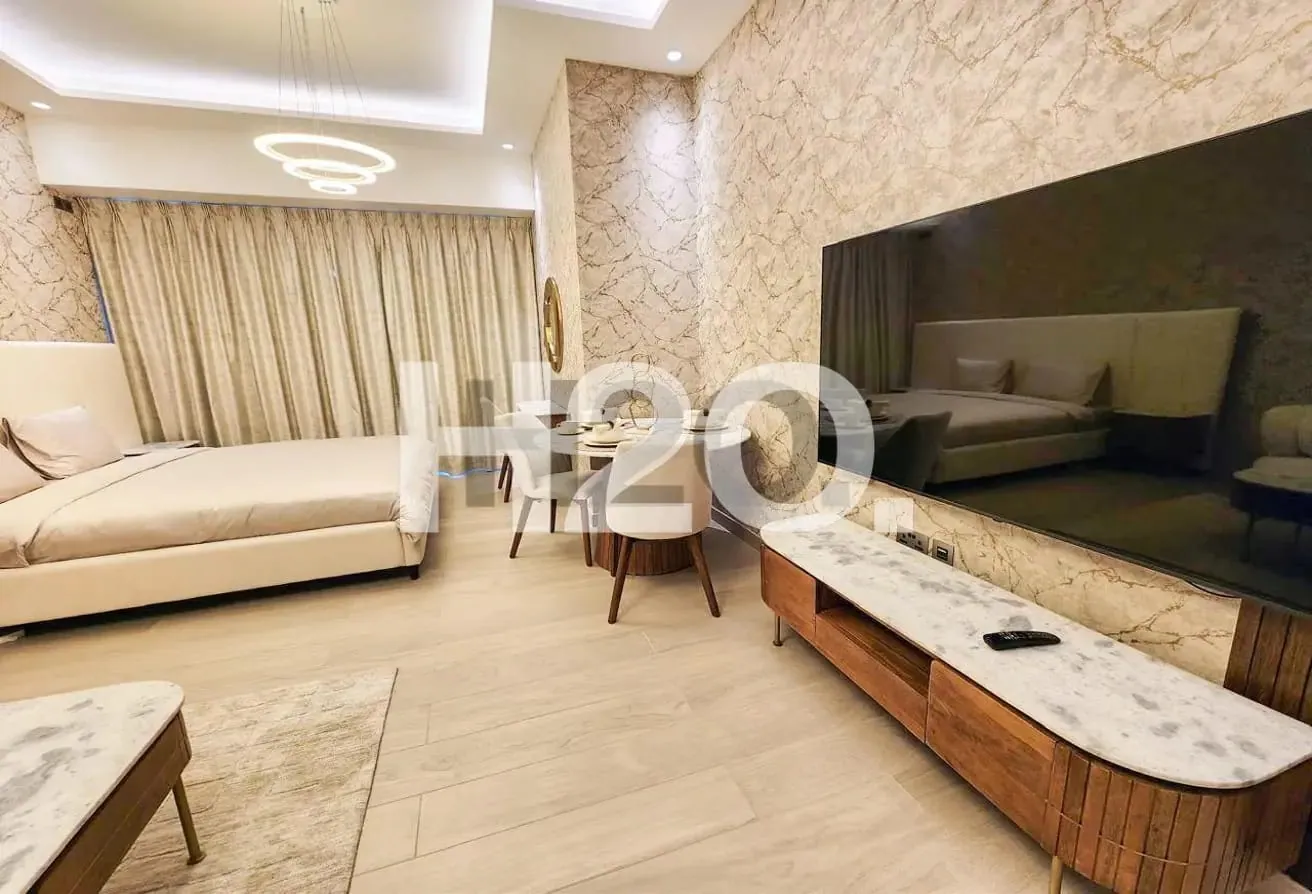 SMART HOME | RENTED | LUXURIOUS