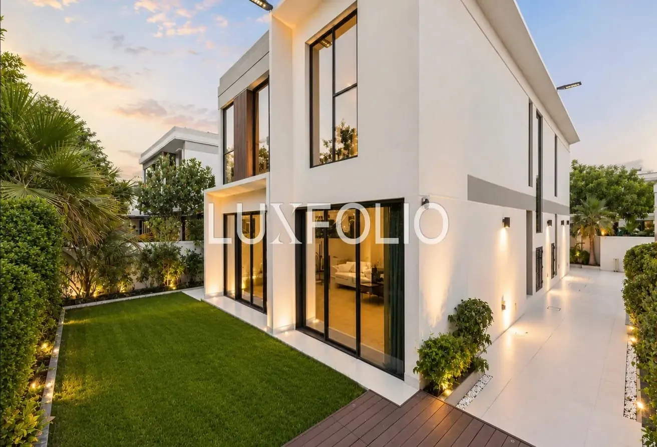 Upgraded | Extended Villa | Great Location