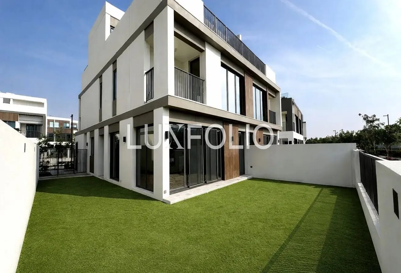 Twin Villa | Closed Kitchen | G+2