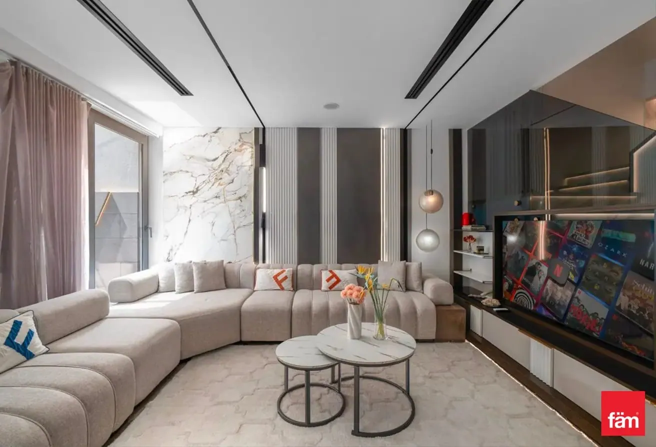AwardWinning Community | 4br + Office | Cinema