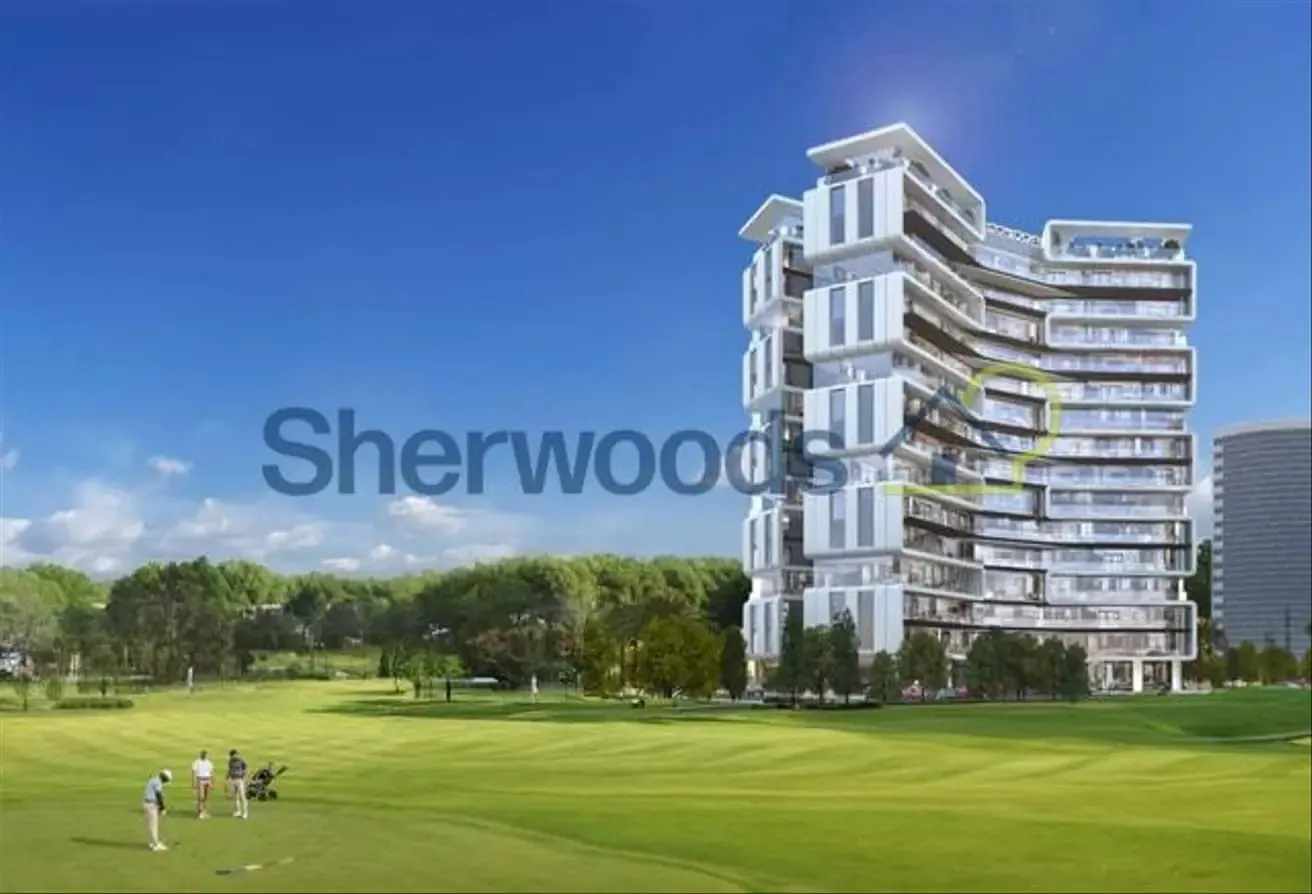 Golf Course View 1BR | High Floor in Golf Links 18