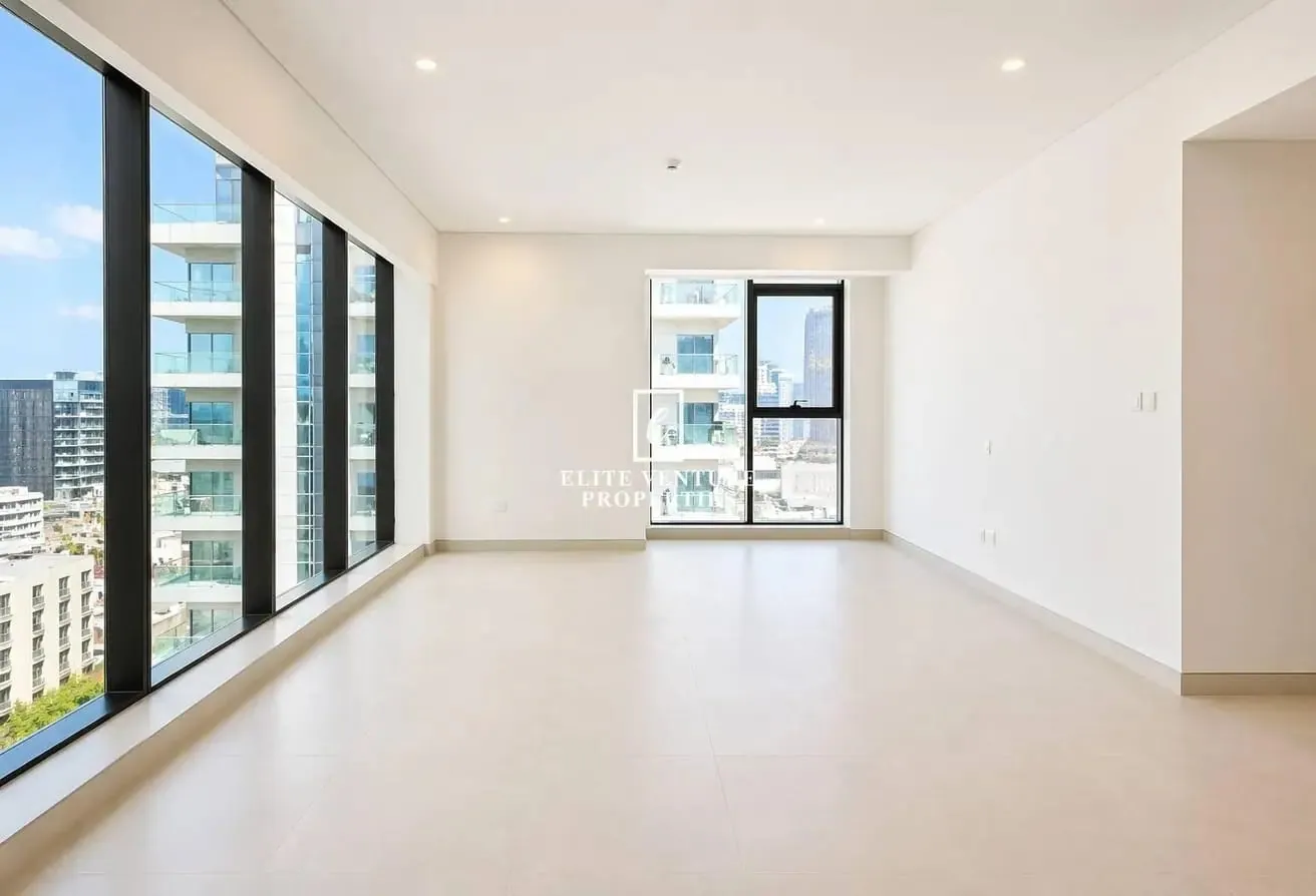 VACANT | BRAND NEW APARTMENT | UNFURNISHED