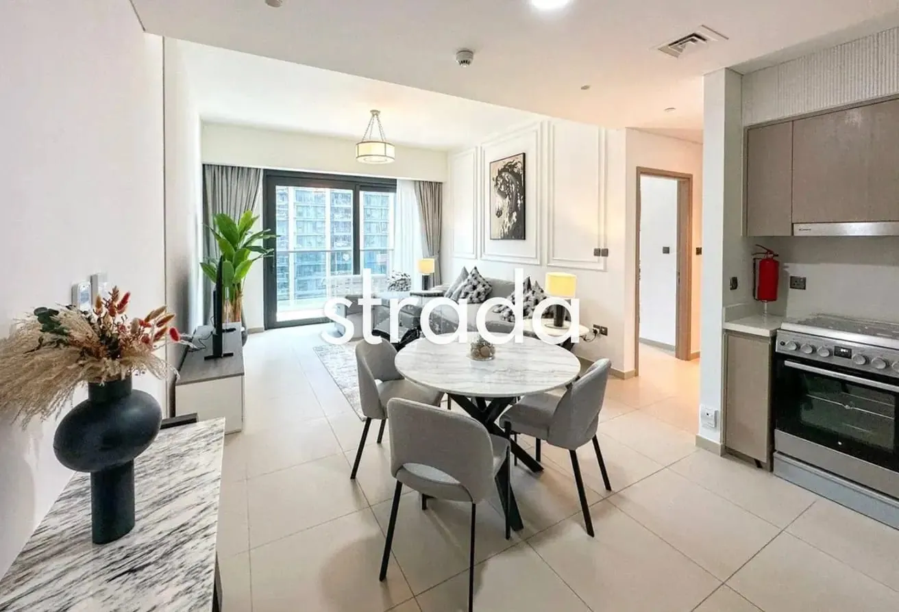 Fully Furnished | Large Layout | Vacant