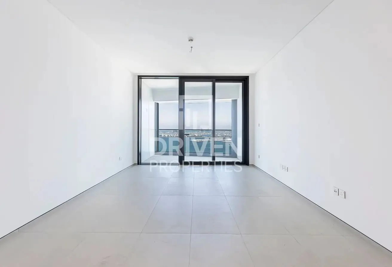 Sea and Dubai Eye View | High Floor | Exclusive