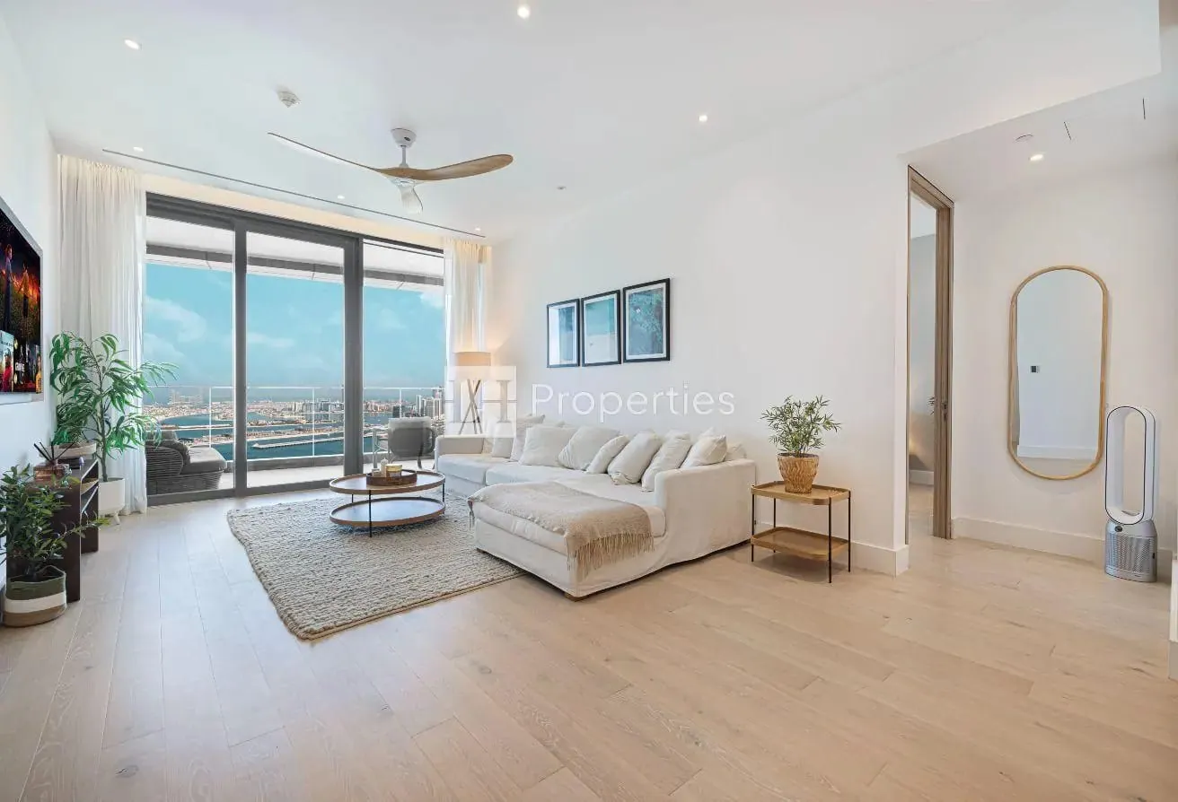 FULLY UPGRADED | HIGH FLOOR | STUNNING VIEWS