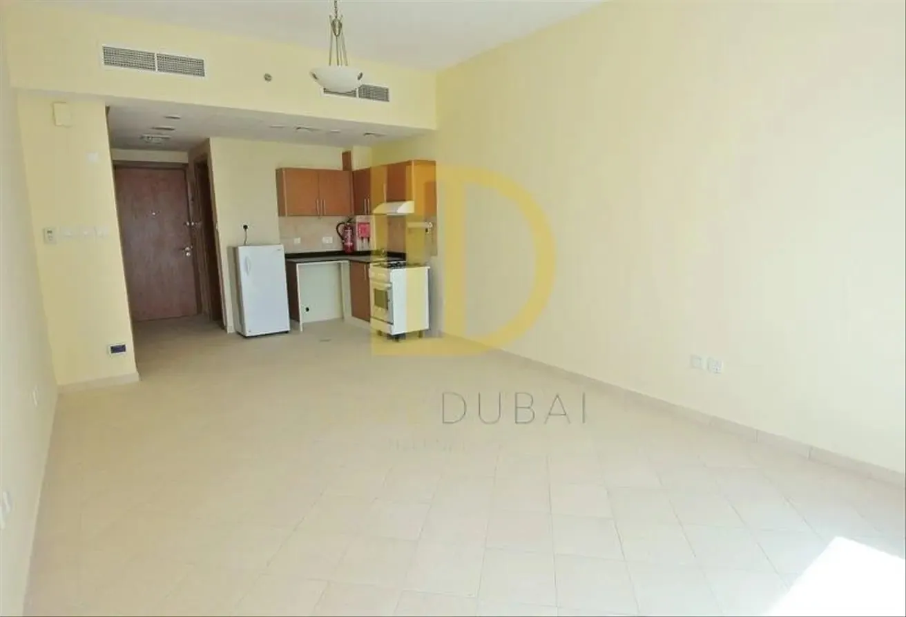 Rented 45k I One Parking I Furnished I High Floor