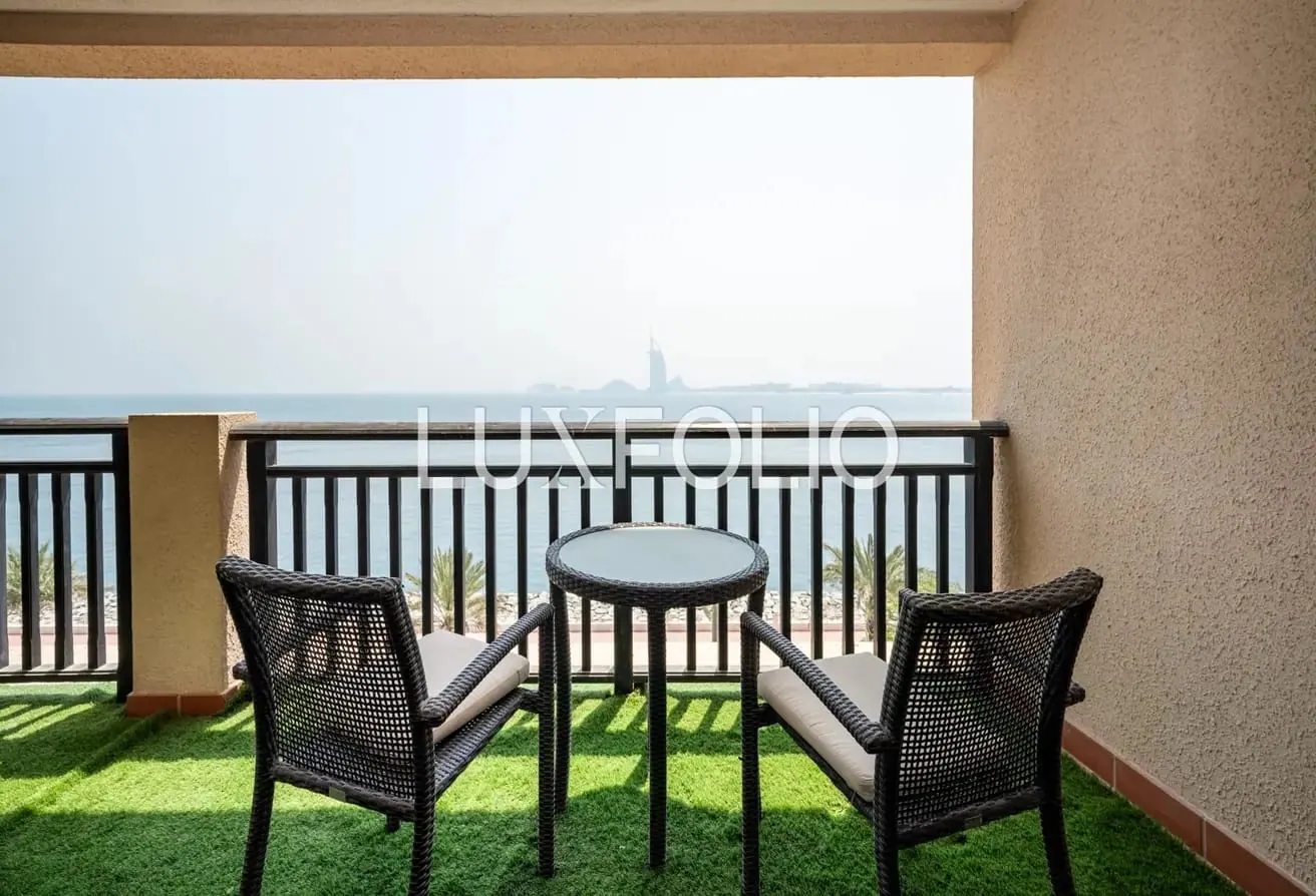 Burj View I Vacant I Beach Access
