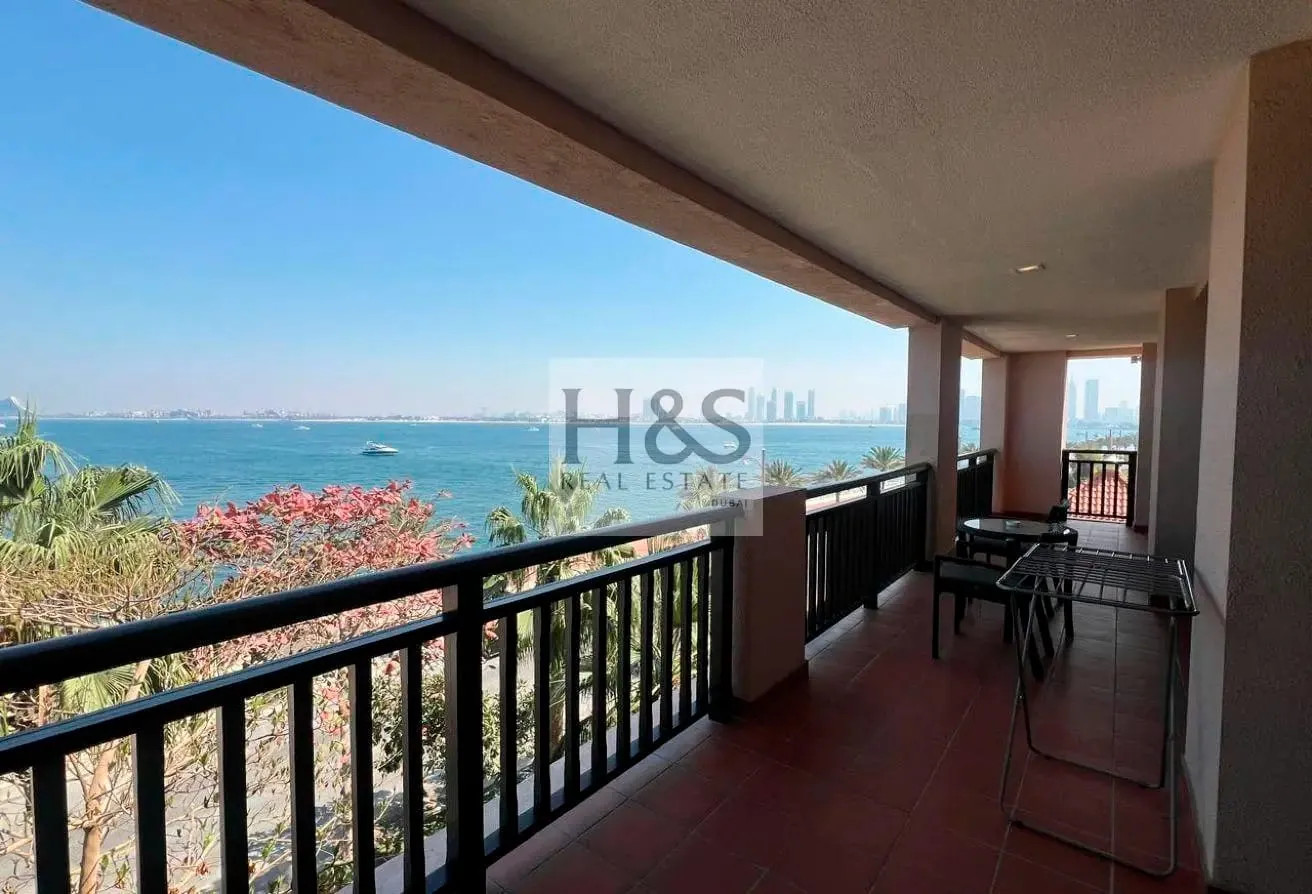 Fully Furnished |Beachfront Living | Full Sea View