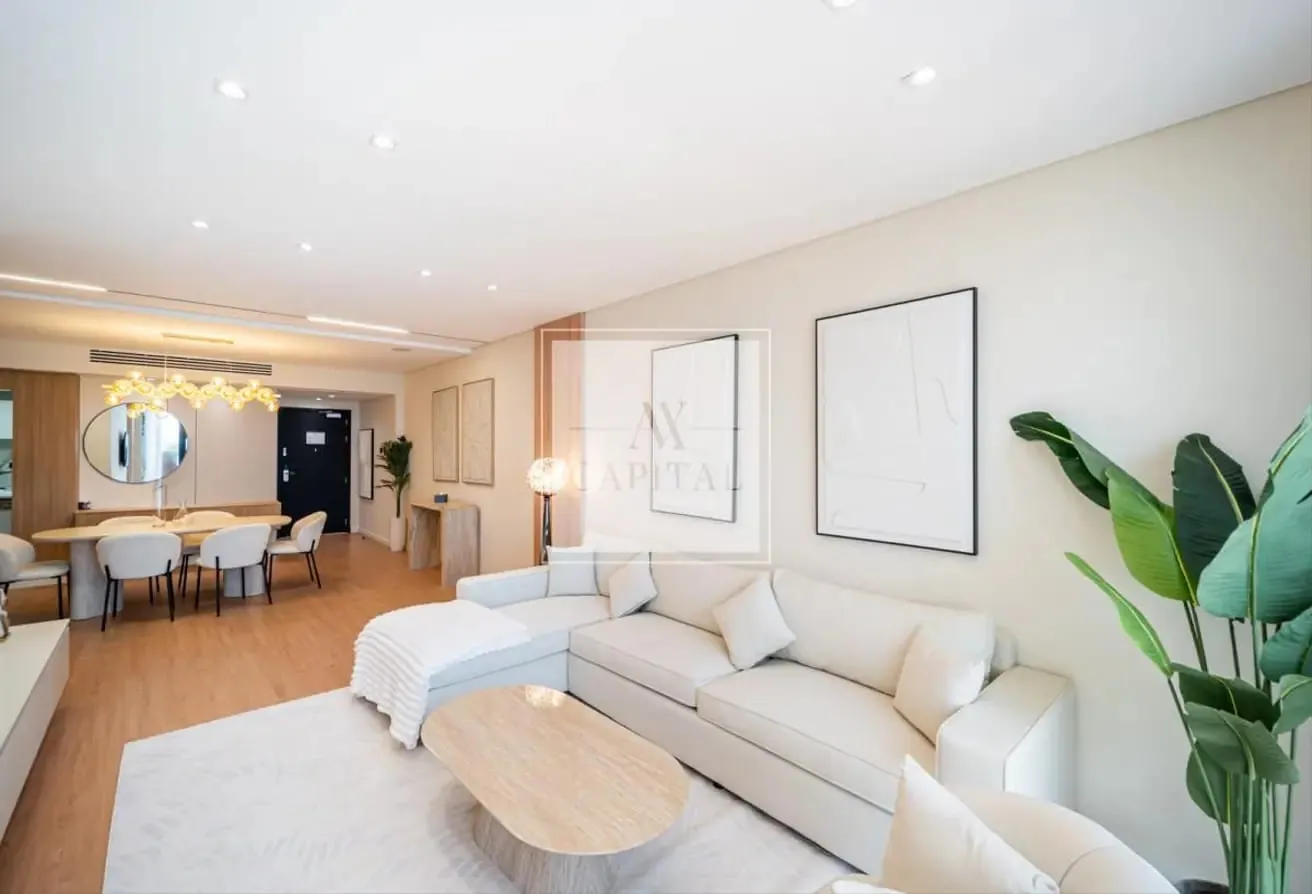 Fully Upgraded| Private Sauna | Sea and Burj View