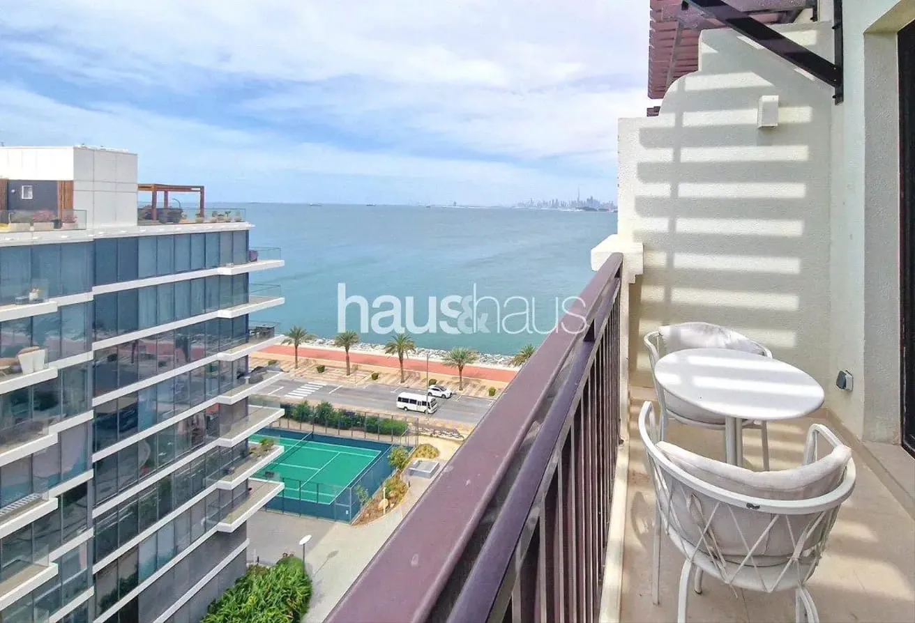 Rare Mezzanine Layout | Beach Access | Vacant Now
