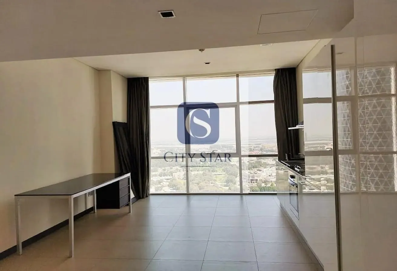 Vacant, Furnished, next to the metro