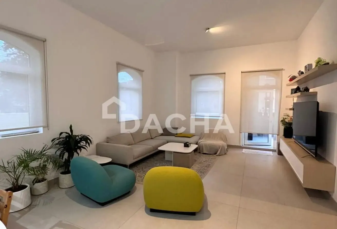 Fully Upgraded 1Bed | Corner Unit | Ground Floor