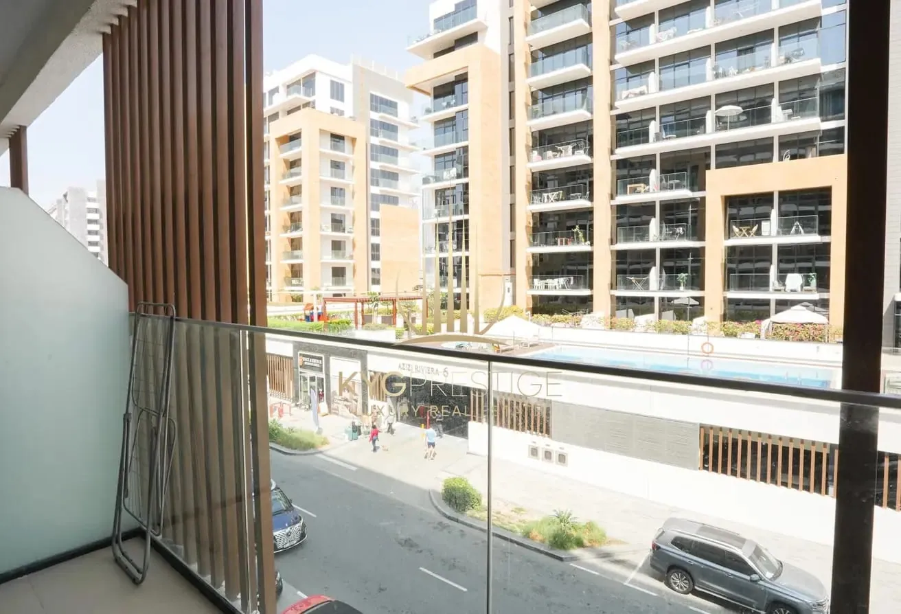 Chiller Free | Flexible 4 Cheques | Prime Location