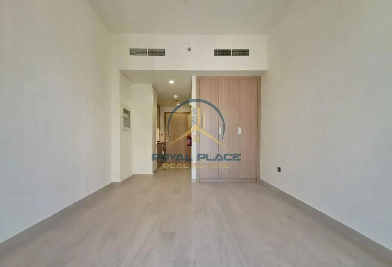 Well-Maintained Studio | Attractive Rental Offer