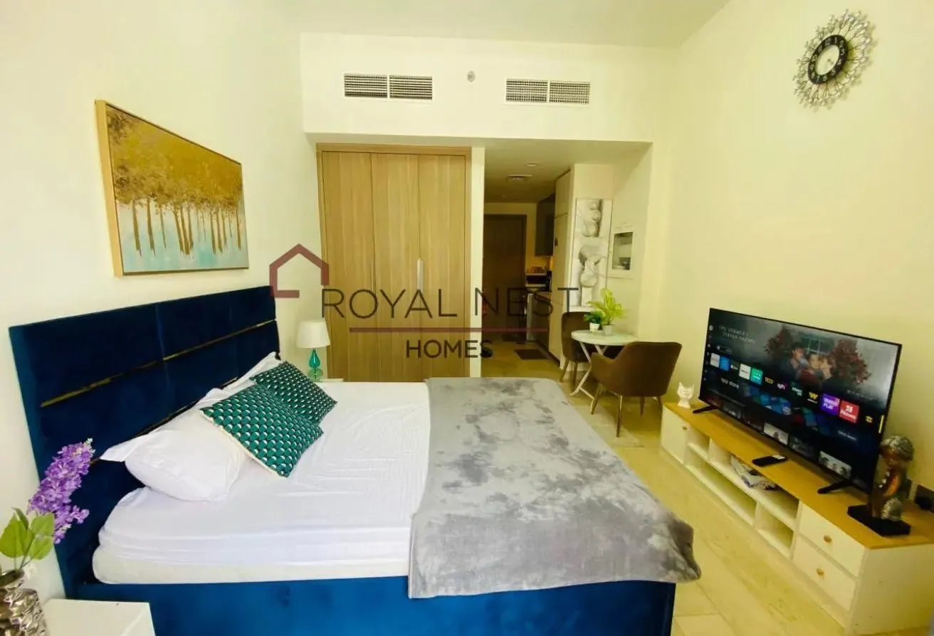 Furnished Studio | 4 CHQ's | Multiple Options