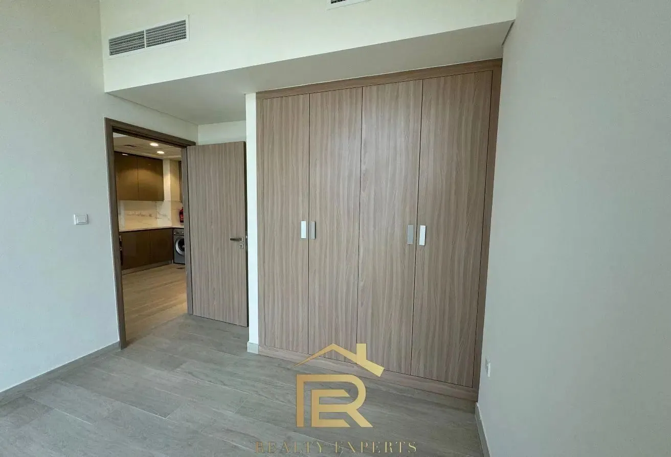SPACIOUS 1BHK | MULTIPLE UNITS | CHILLER FREE!!!!!