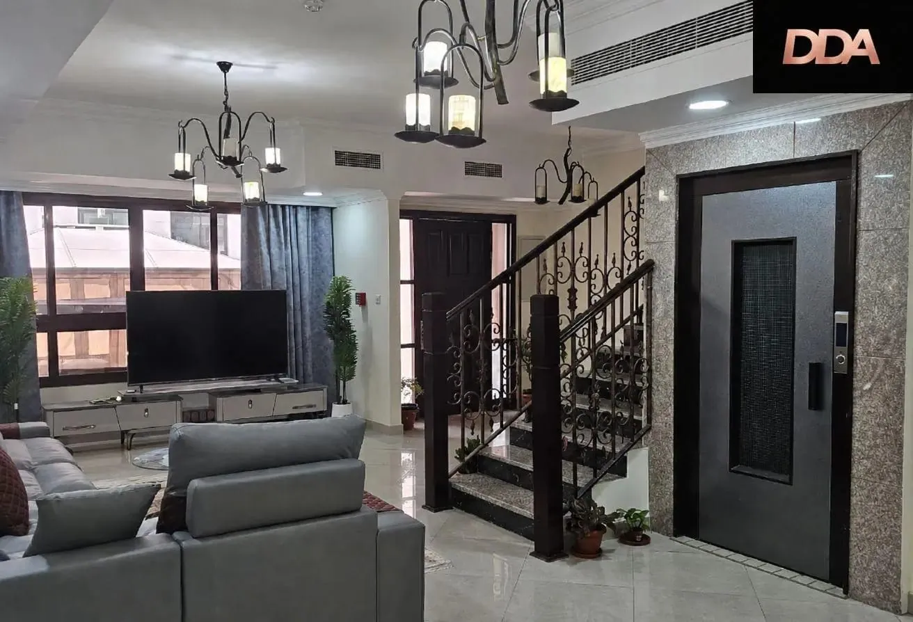 LARGE 5BR + MAID | READY TO MOVE IN | PRIME JVC