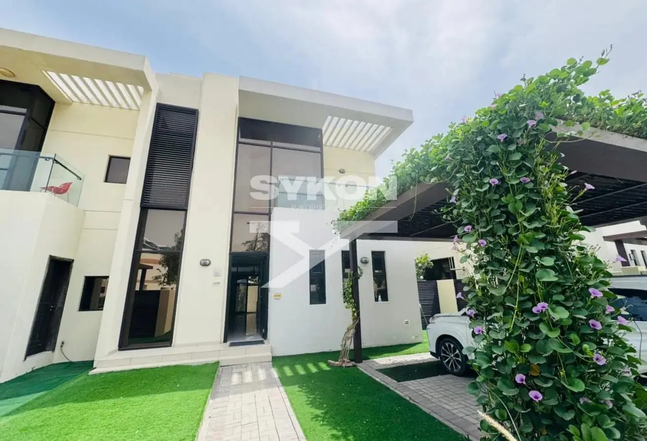 Private Garden| Family Living | Fully Furnished