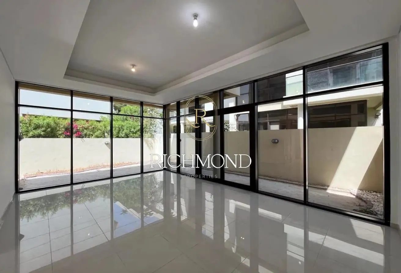Prime Family Home | 3bed-Corner Unit Villa