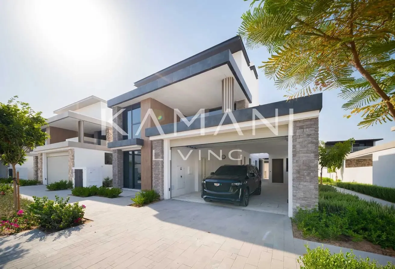 Luxury Villa | Private Pool | Park Backing