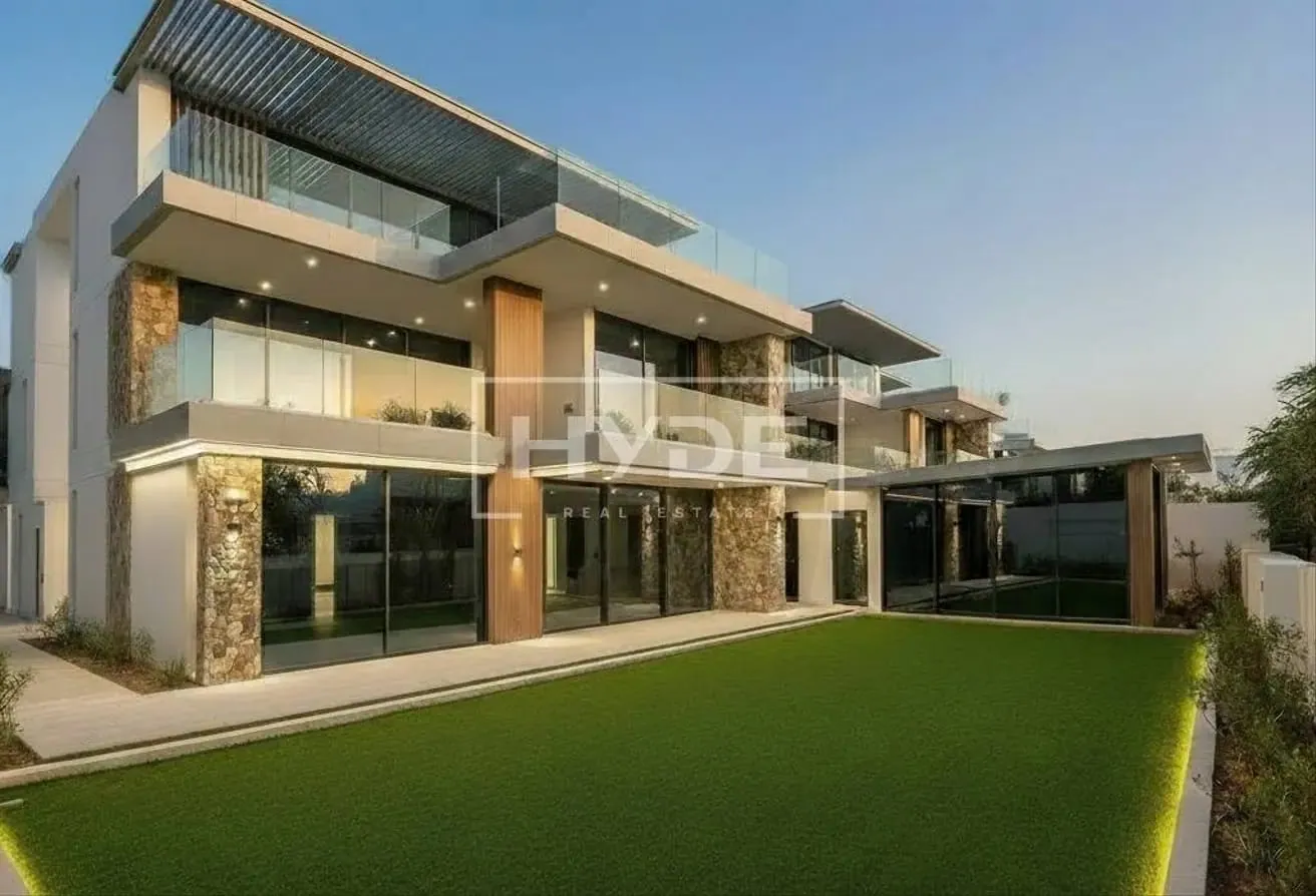 Fully Upgraded| Park Backing |Large Plot