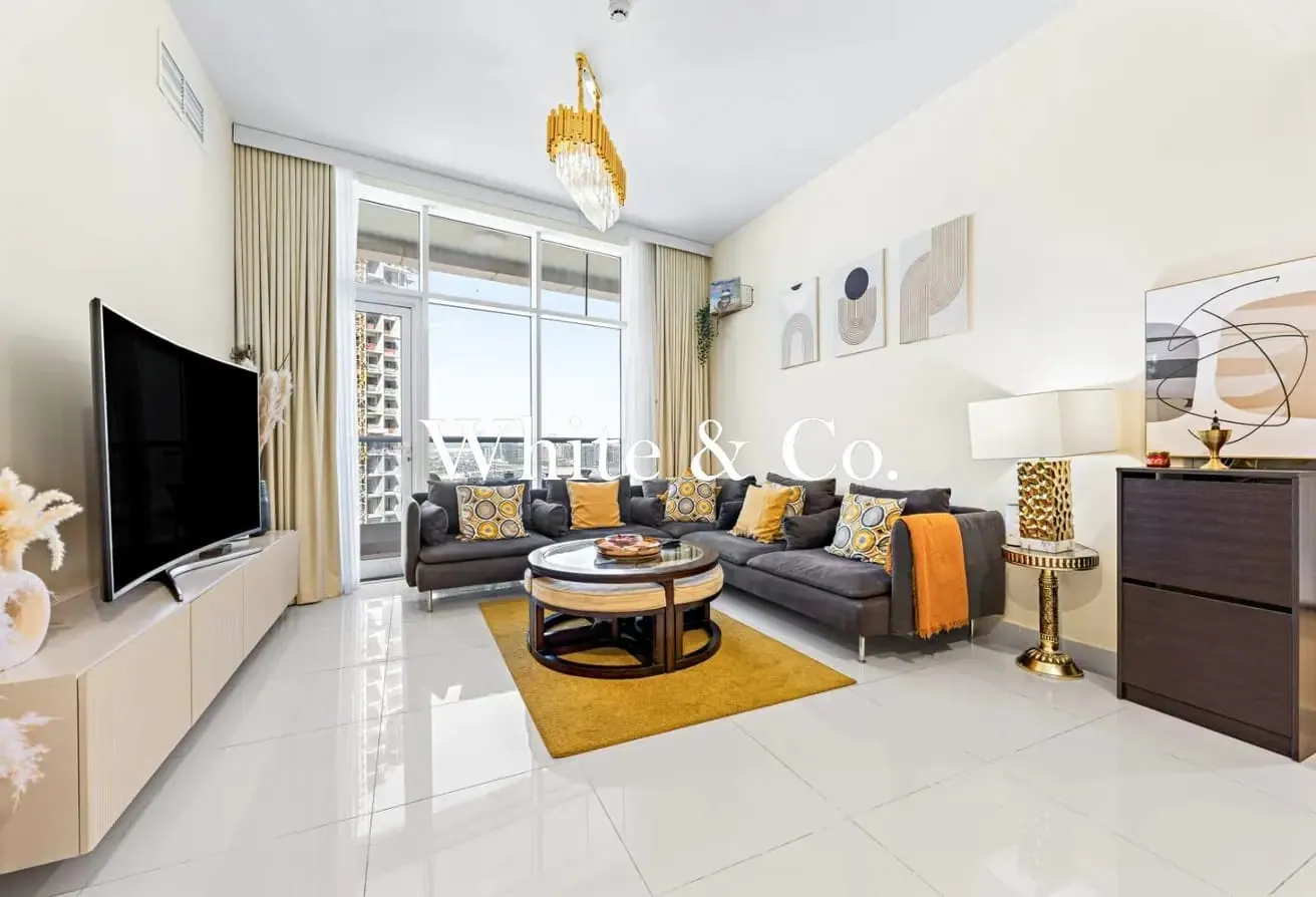 Fully Furnished | Upgraded | Vacant Now