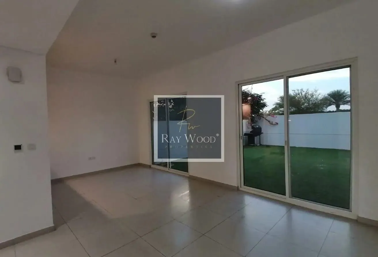 Type B | Single row | 3BR + Maid for Rent | Vacant