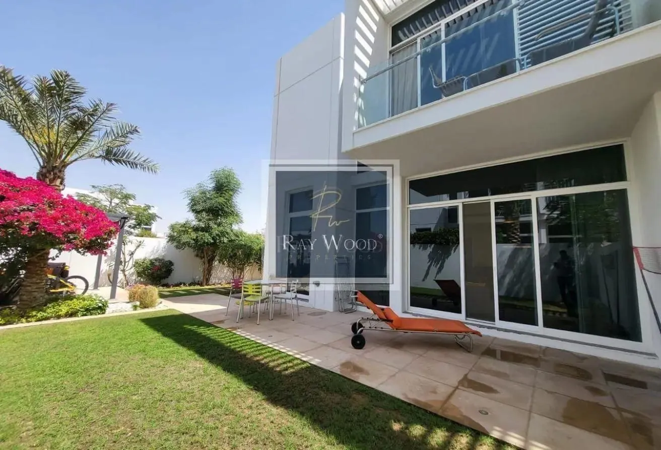 3-BED ROOM | SPACIOUS LAYOUT | PRIME LOCATION