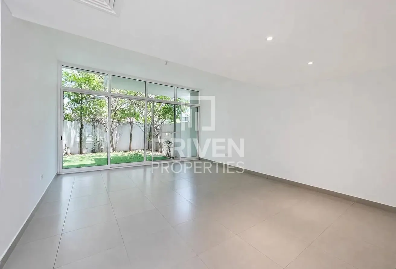 Vastu Compliant | Close to Pool | Vacant
