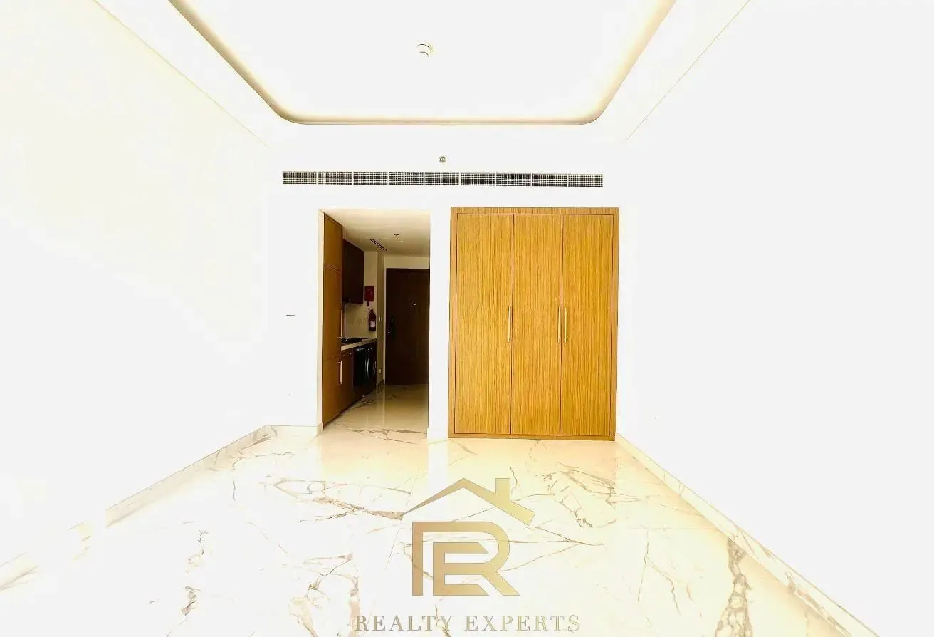 Studio Apartment in Meydan with Covered Parking