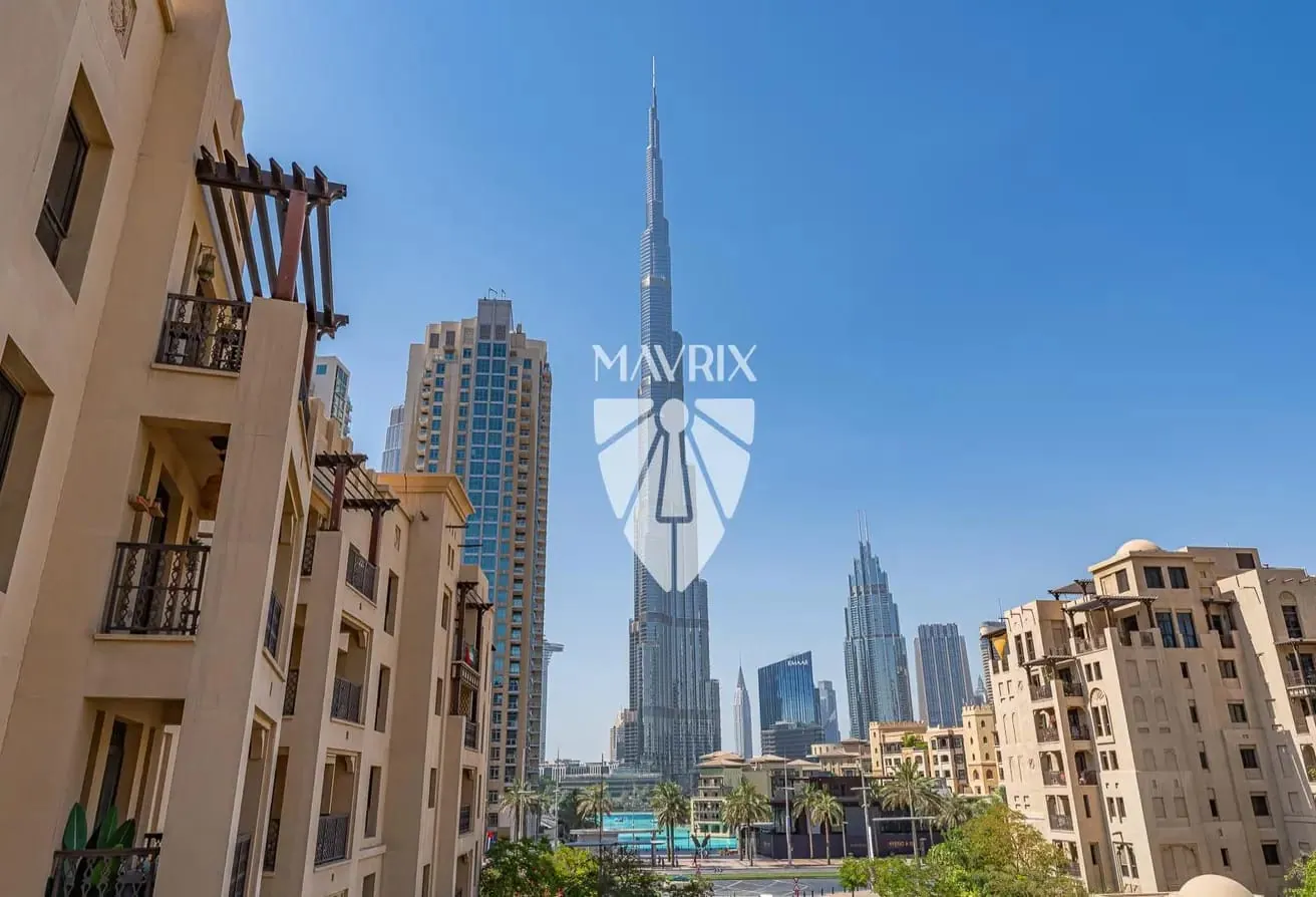 Burj Khalifa View | Fully Furnished | 4 Cheques