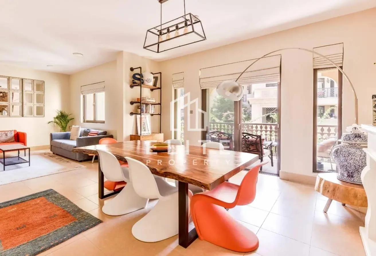 READY TO MOVE-IN, FULLY FURNISHED, SPACIOUS LAYOUT