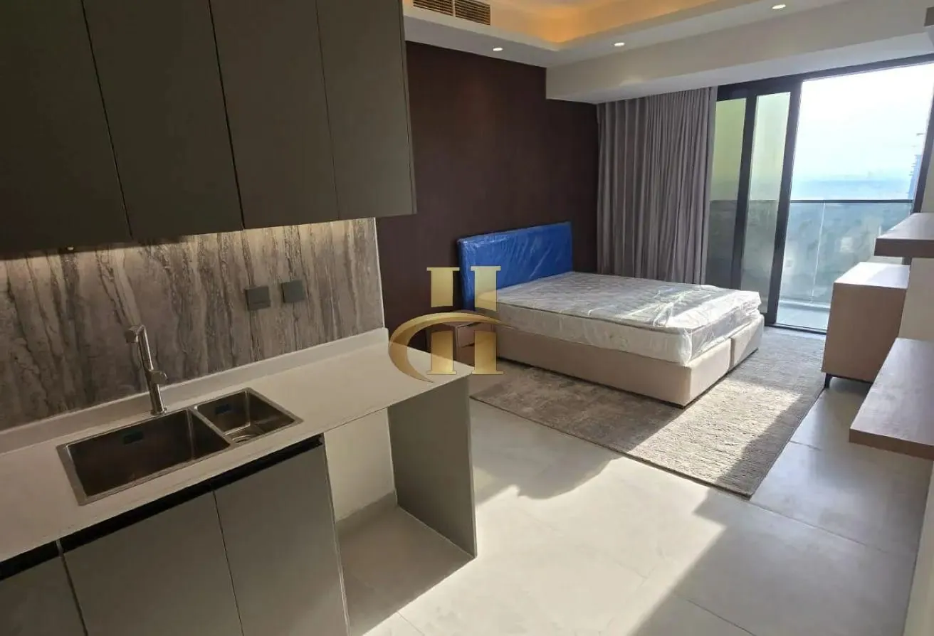 Fully furnished | On high floor | Fitted kitchen