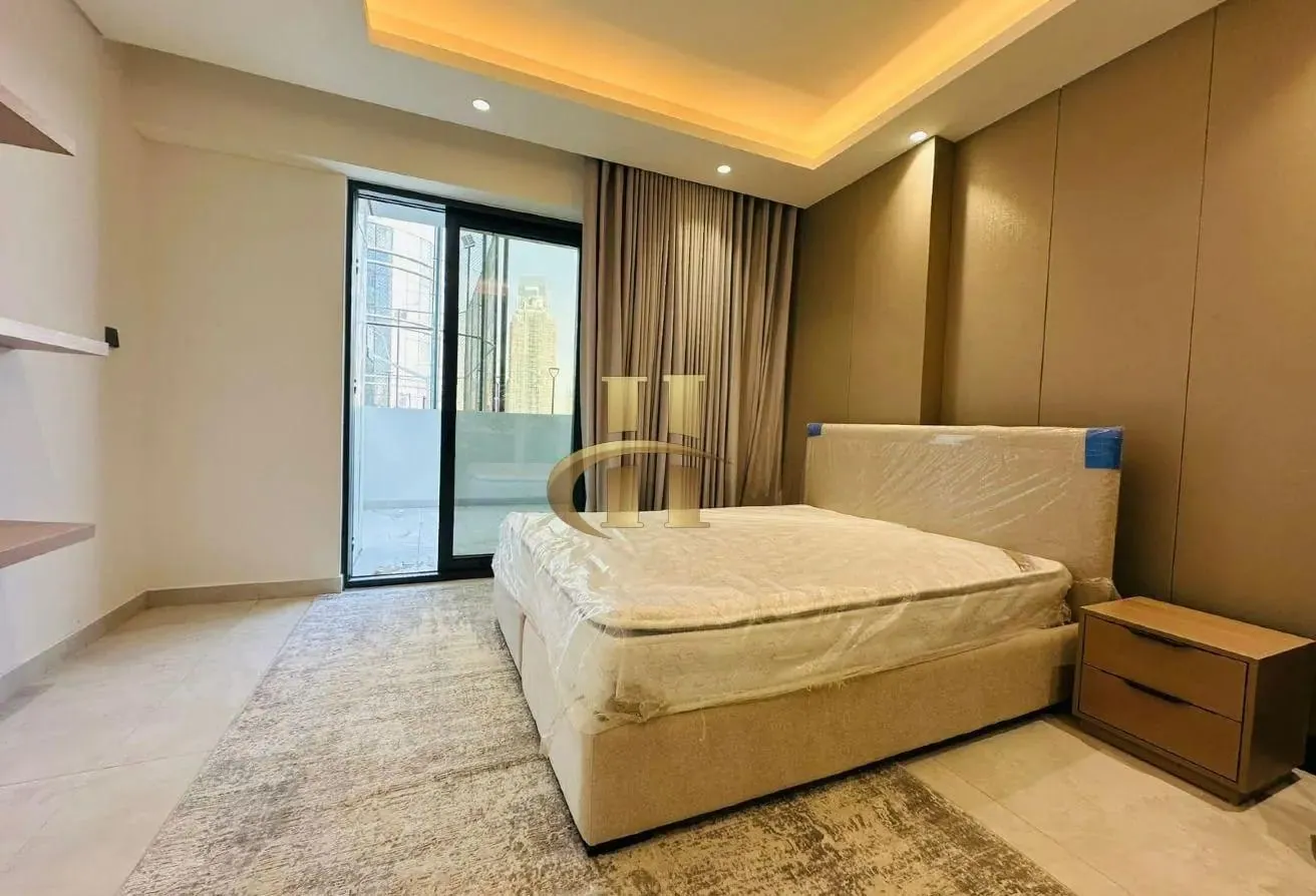 Luxury studio | fully furnished | Spacious