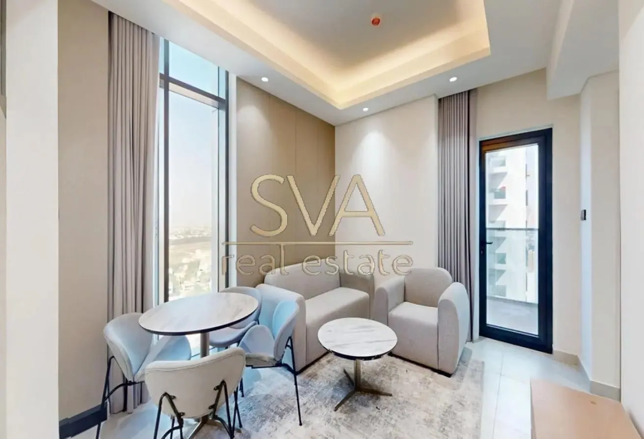 Newly built, fully furnished middle floor 1bed