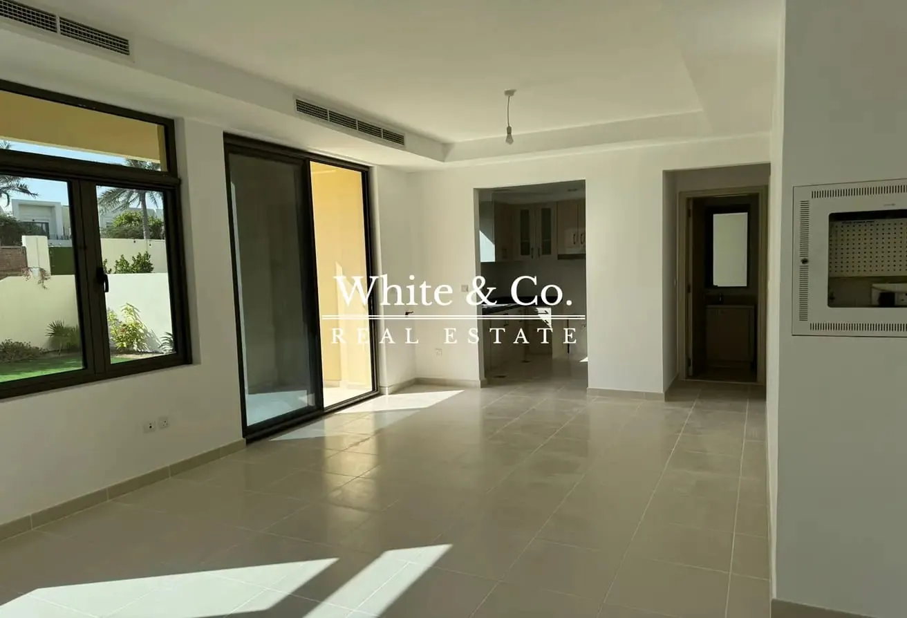 Stunning Unit | Newly Painted | Spacious
