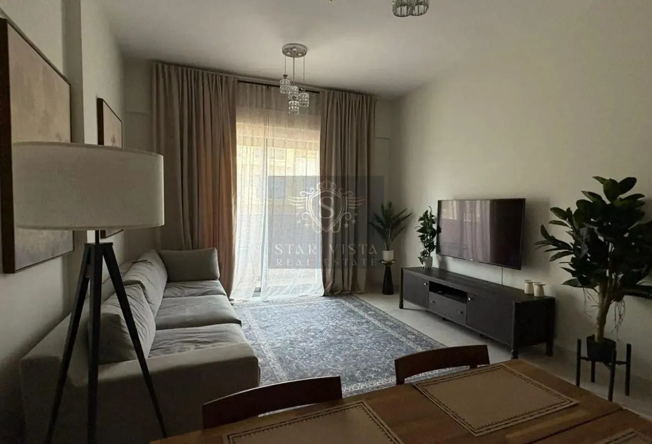 1 BHK VACANT PRIME LOCATION | SPACIOUS | NEAR MALL