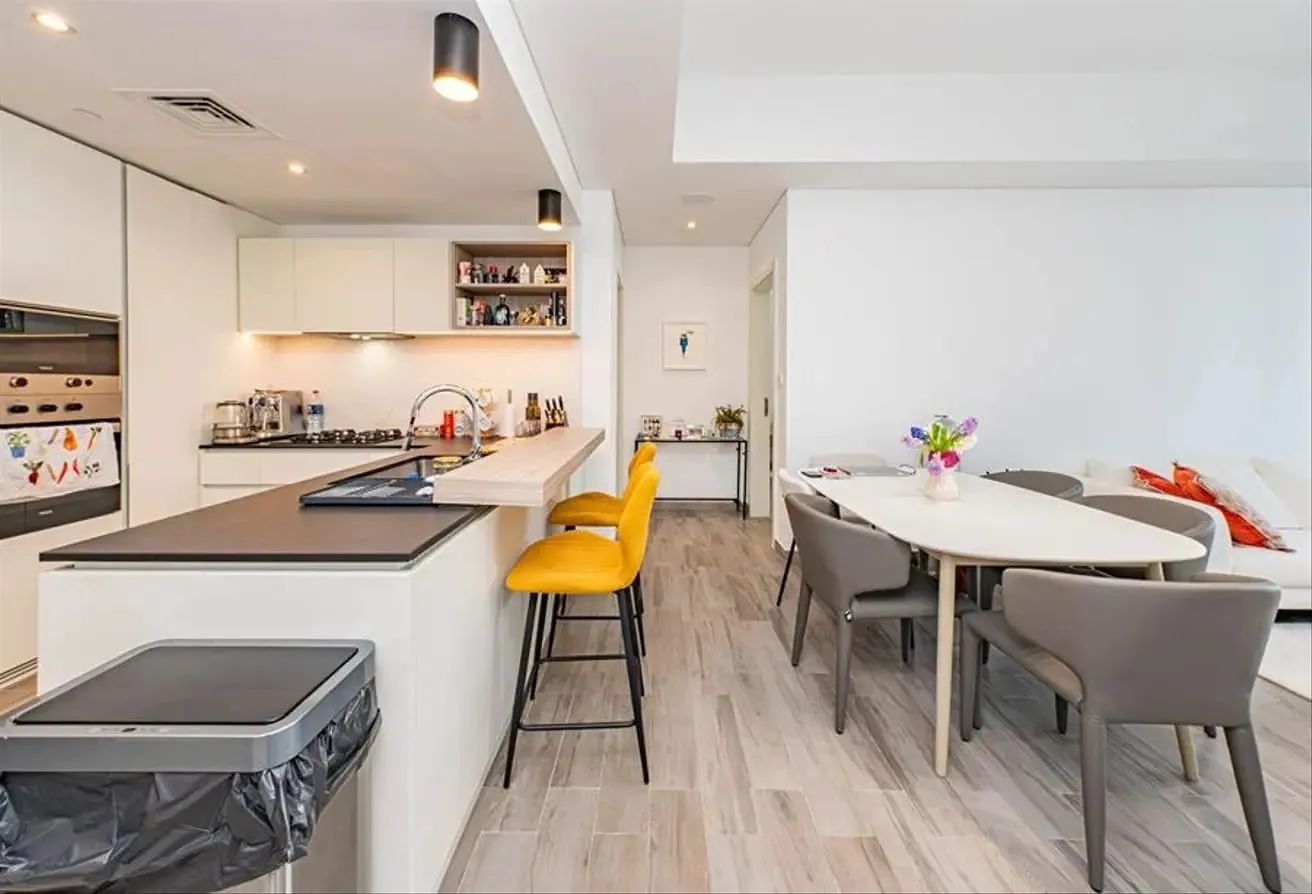 Balcony with Pool View | Ellington | Premium