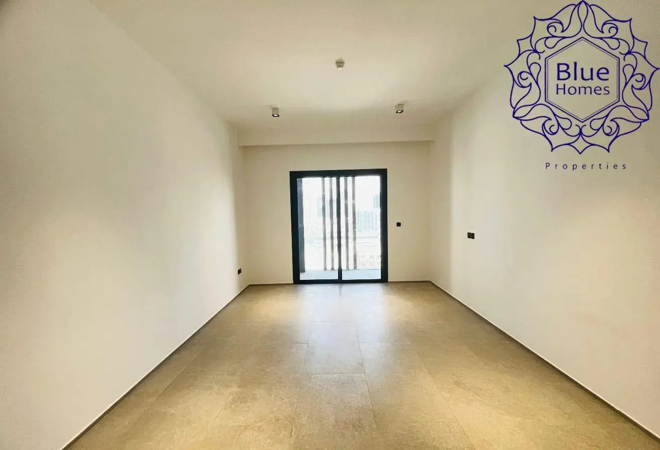 Luxury 2BR | 1268SqFt | Elegant Interior | Balcony