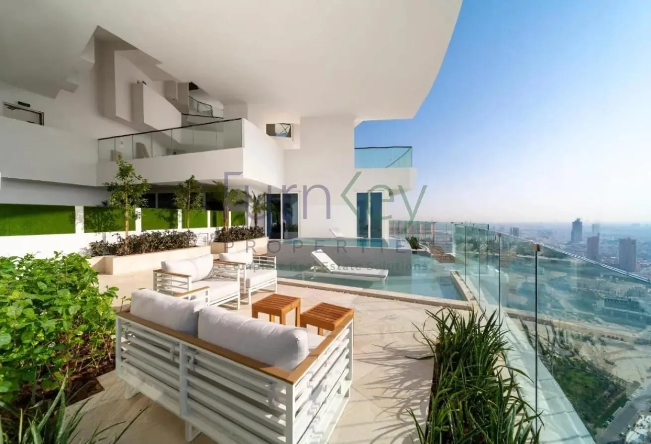 Lavish 2BR Penthouse | High Floor | Private Pool