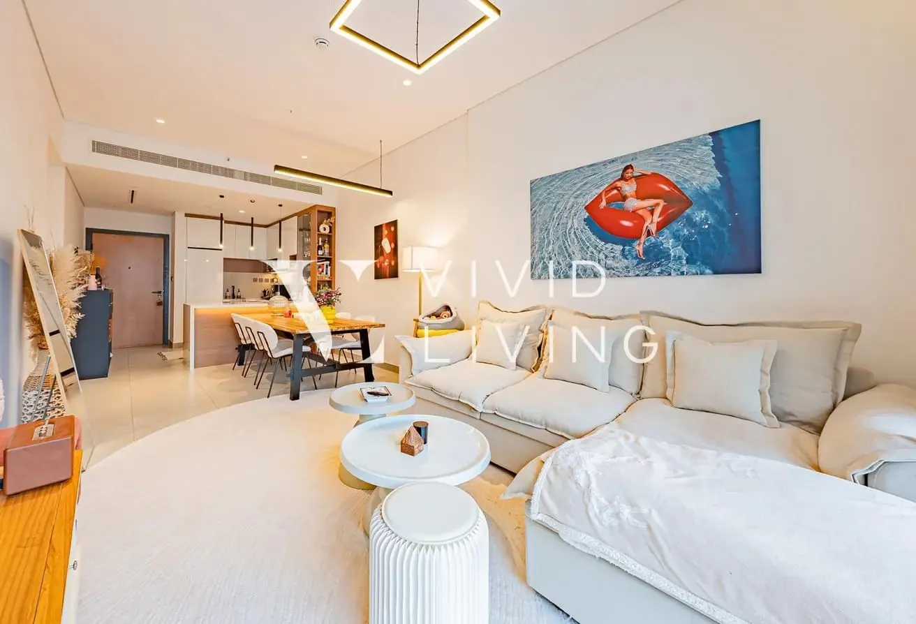 Pool View | Vacant | Fully Furnished