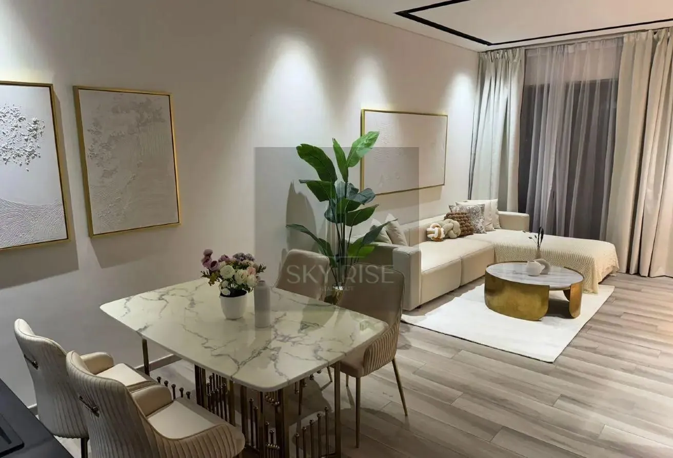 Furnished 1BR + Study | Ready to Move In