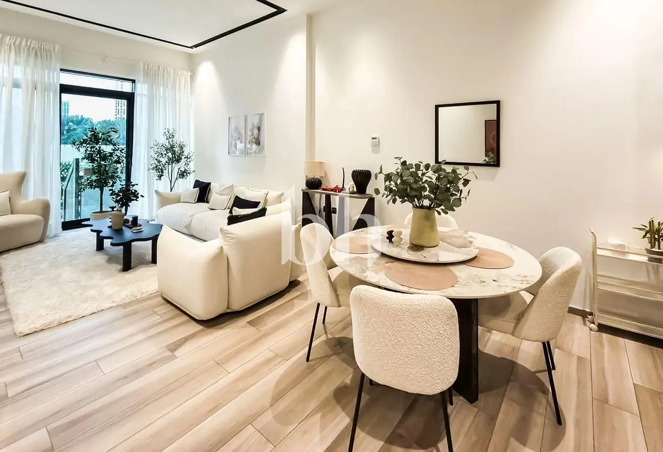 Modern Bedroom | Fully Furnished | Ready