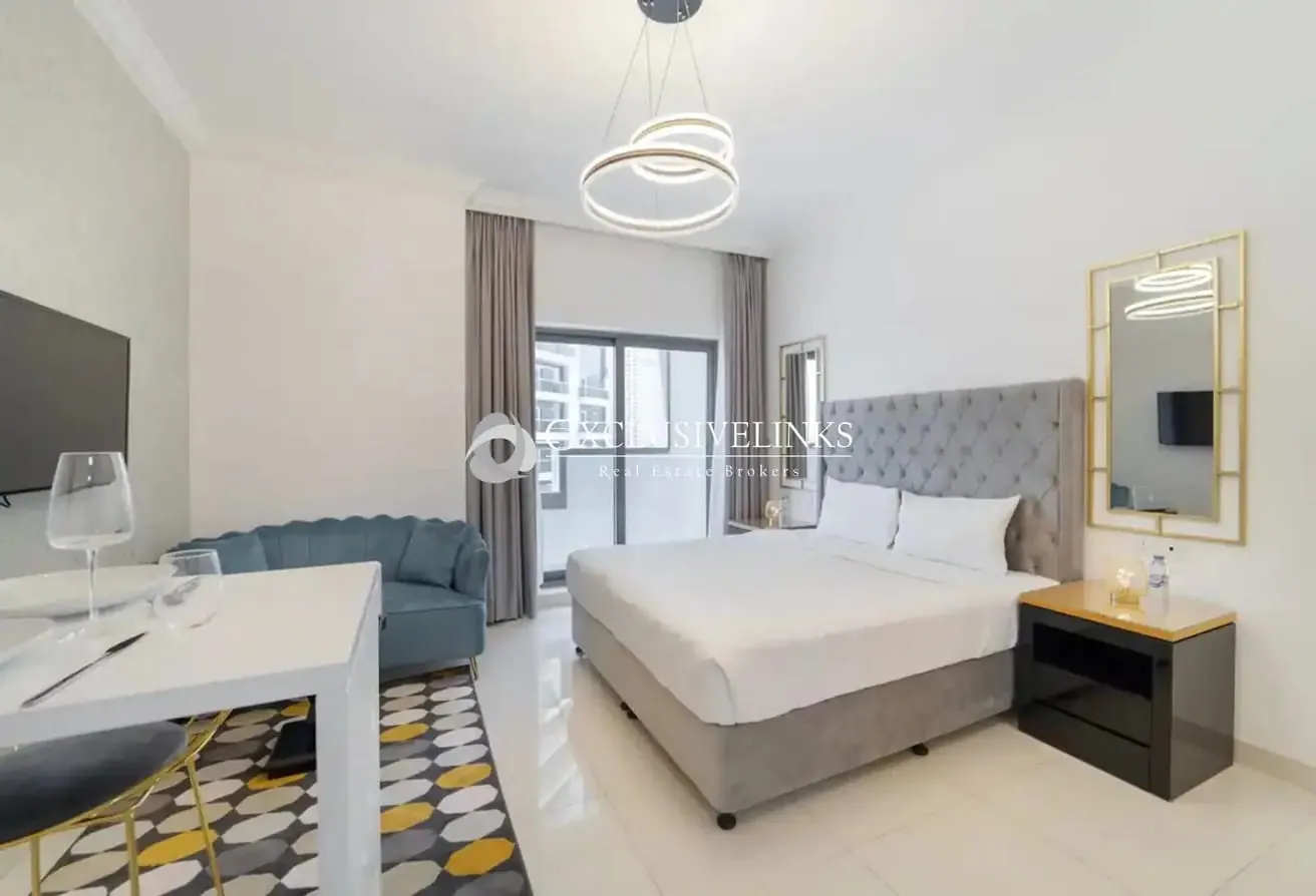 Furnised | Well Maintained | Pool View