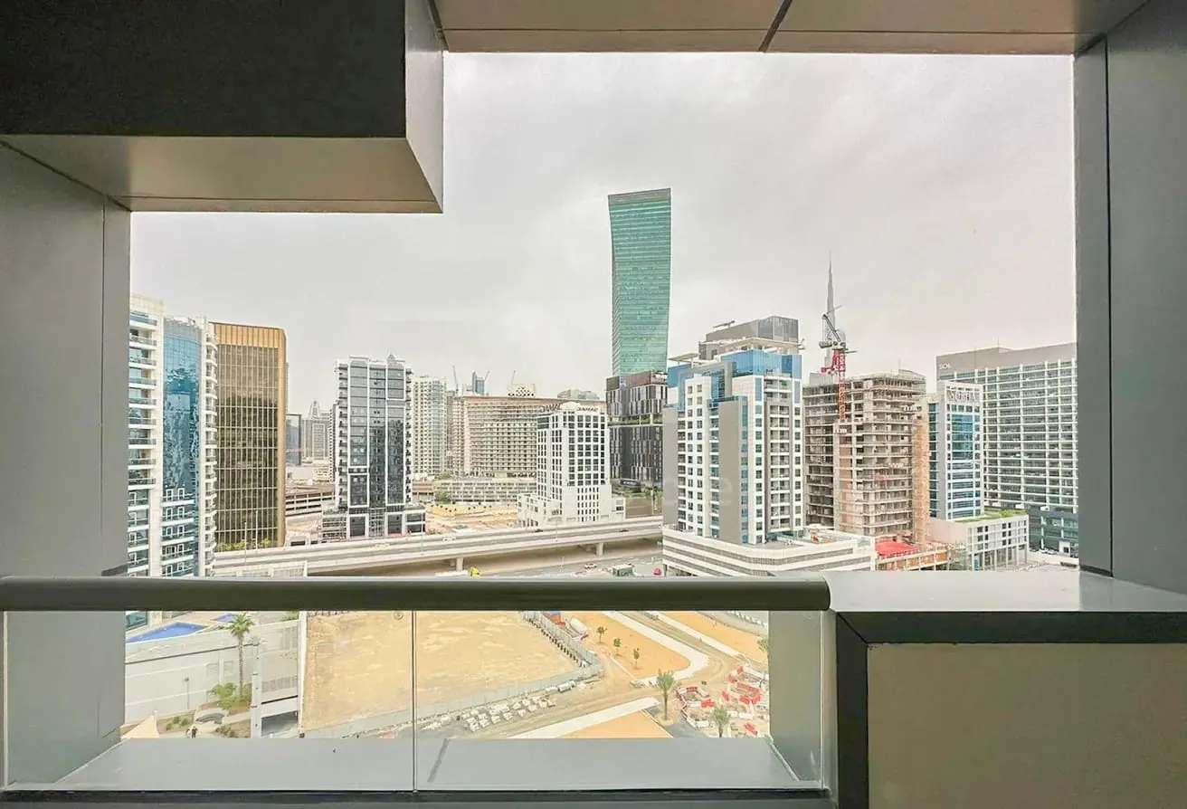 FULLY FURNISHED | BURJ KHALIFA VIEW | PRIME AREA